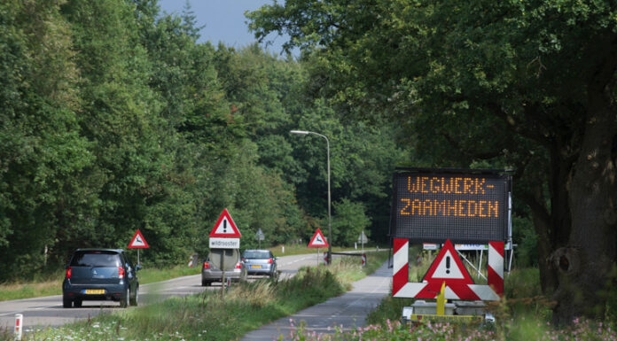 Asfalteringswerkzaamheden F.A. Molijnlaan (fietspaden) en Elburgerweg