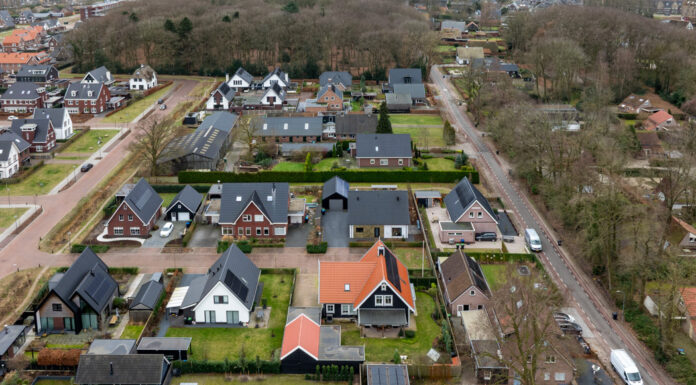 Bewoner eist planschade om gemist uitzicht, gemeente zet vraagtekens