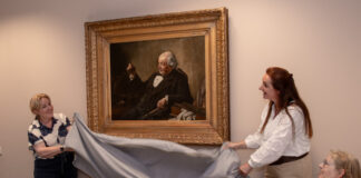 Bijzondere aanwinst voor Veluvine Nunspeet: Schilderij en foto van familie Molijn geschonken