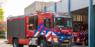 Nieuwe tankautospuit voor brandweer Nunspeet officieel in ontvangst genomen