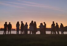 Nunspeet staat stil bij suïcidaliteit en suïcidepreventie met Walk into the Light