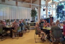 Gezellig samen eten in het Kulturhus Elspeet