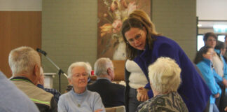 Mirjam Bikker onder de indruk van de zorg voor elkaar in Nunspeet