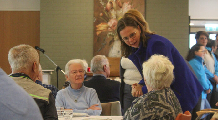 Mirjam Bikker onder de indruk van de zorg voor elkaar in Nunspeet