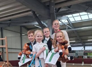 Leden van Ponyclub Klein Maar Dapper laten van zich horen tijdens de Herfstvakantie