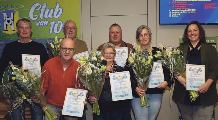 Zeven leden van vv Nunspeet onderscheiden voor bijzondere verdiensten