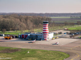 F-35 gevechtsvliegtuigen landen op Lelystad Airport voor oefening en operationele flexibiliteit
