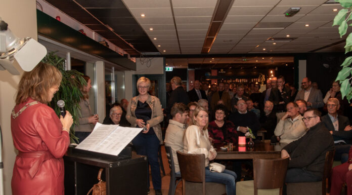 Burgemeester Blom: ‘Wij dragen dit samen’ tijdens ingetogen nieuwjaarstoespraak